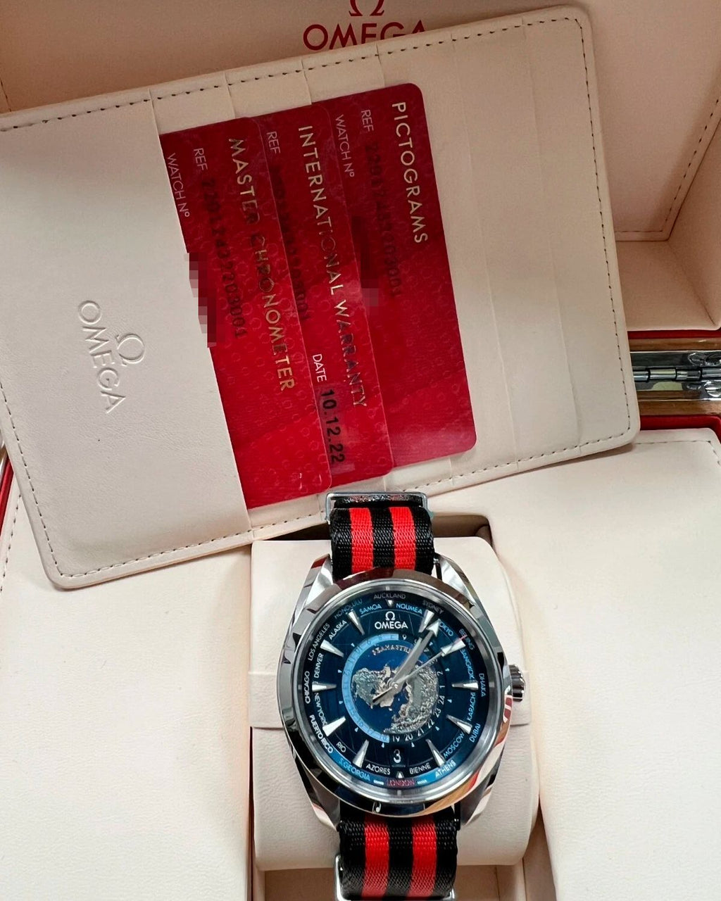 Omega 220.12.43.22.03.001