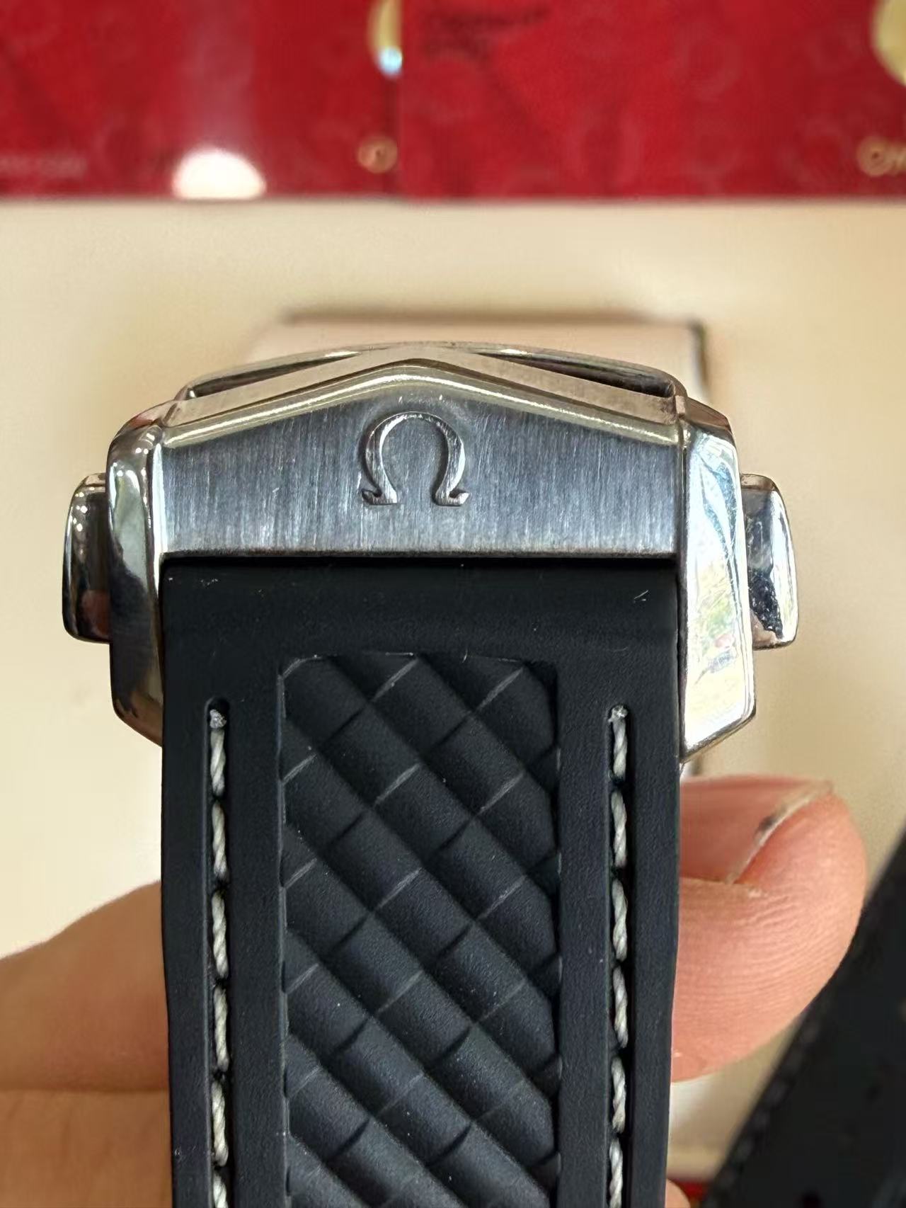 Omega 220.13.41.21.01.001