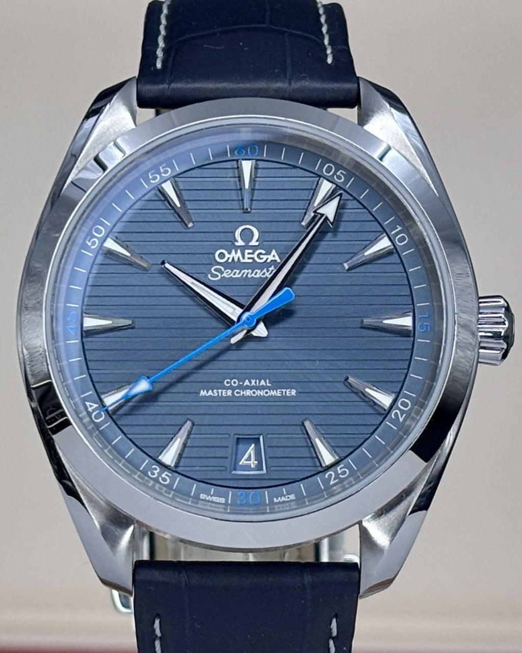 Omega 220.13.41.21.03.002