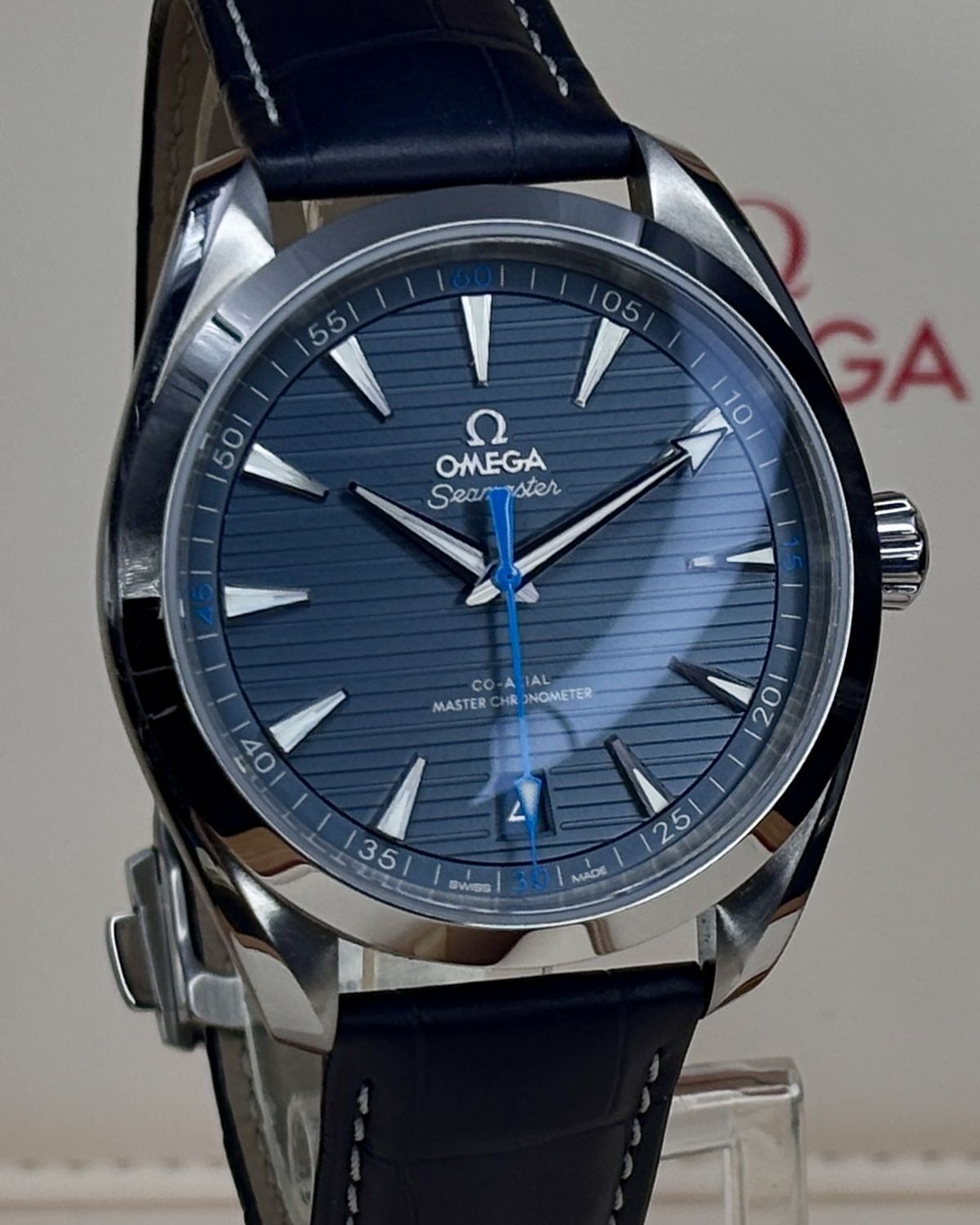 Omega 220.13.41.21.03.002