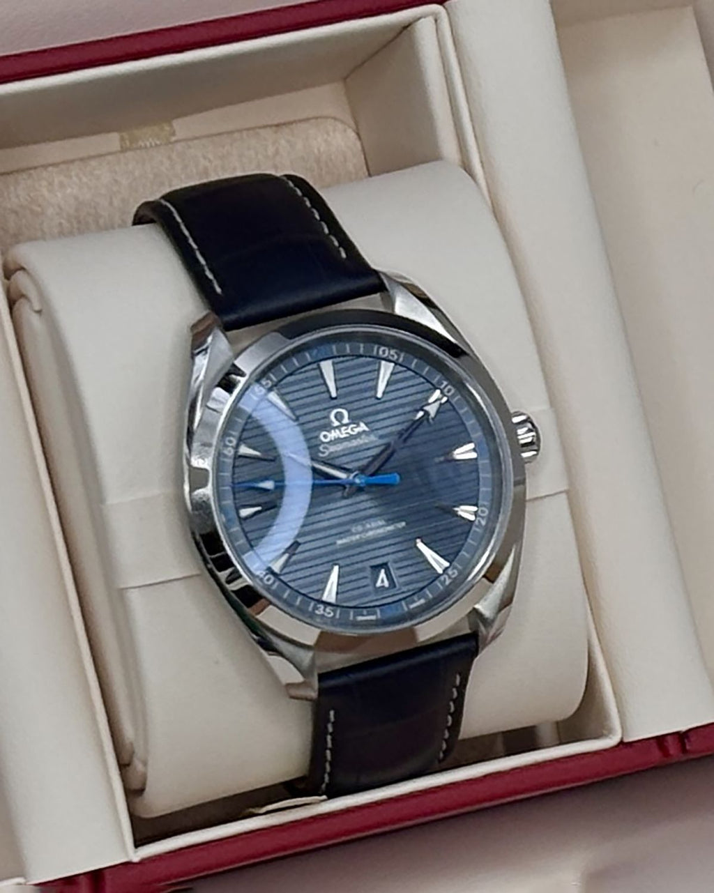 Omega 220.13.41.21.03.002