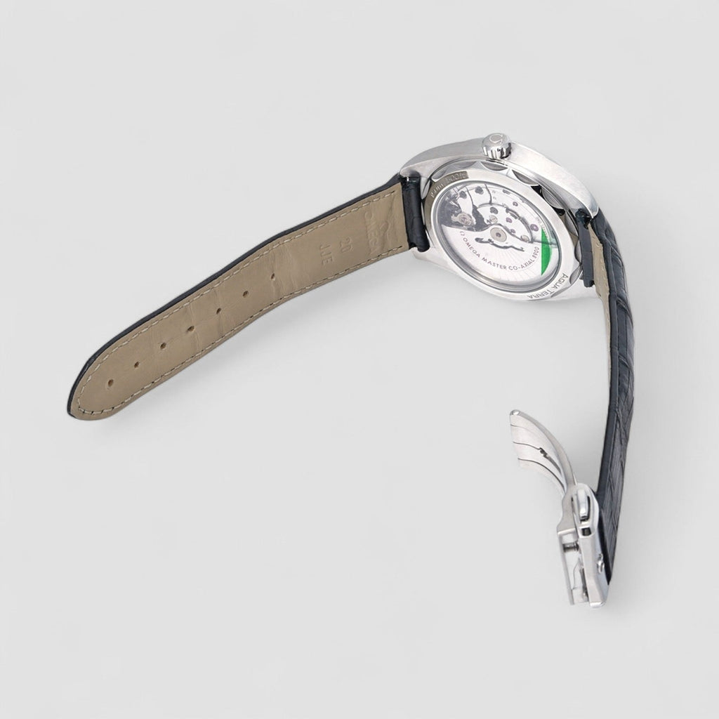 Omega 220.13.41.21.03.002