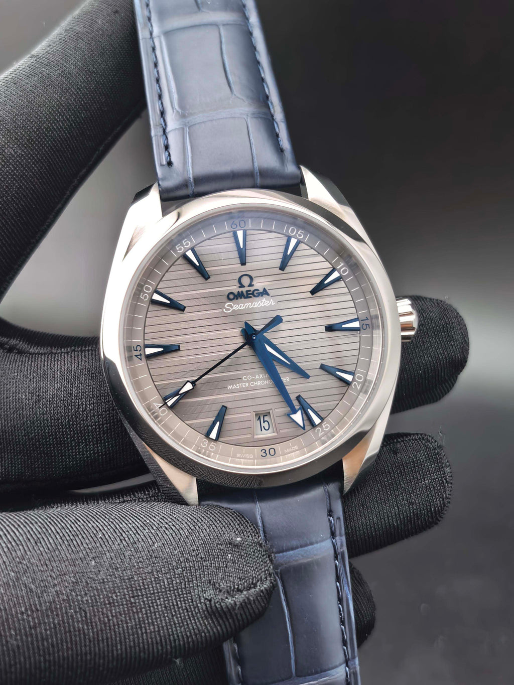 Omega 220.13.41.21.06.001