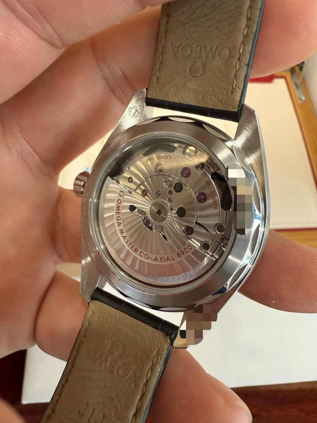 Omega 220.13.41.21.10.001