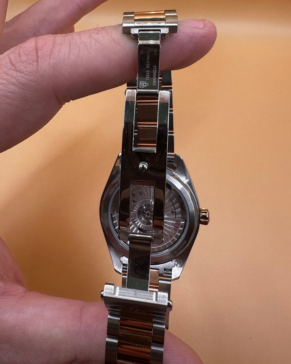 Omega 220.20.34.20.03.001