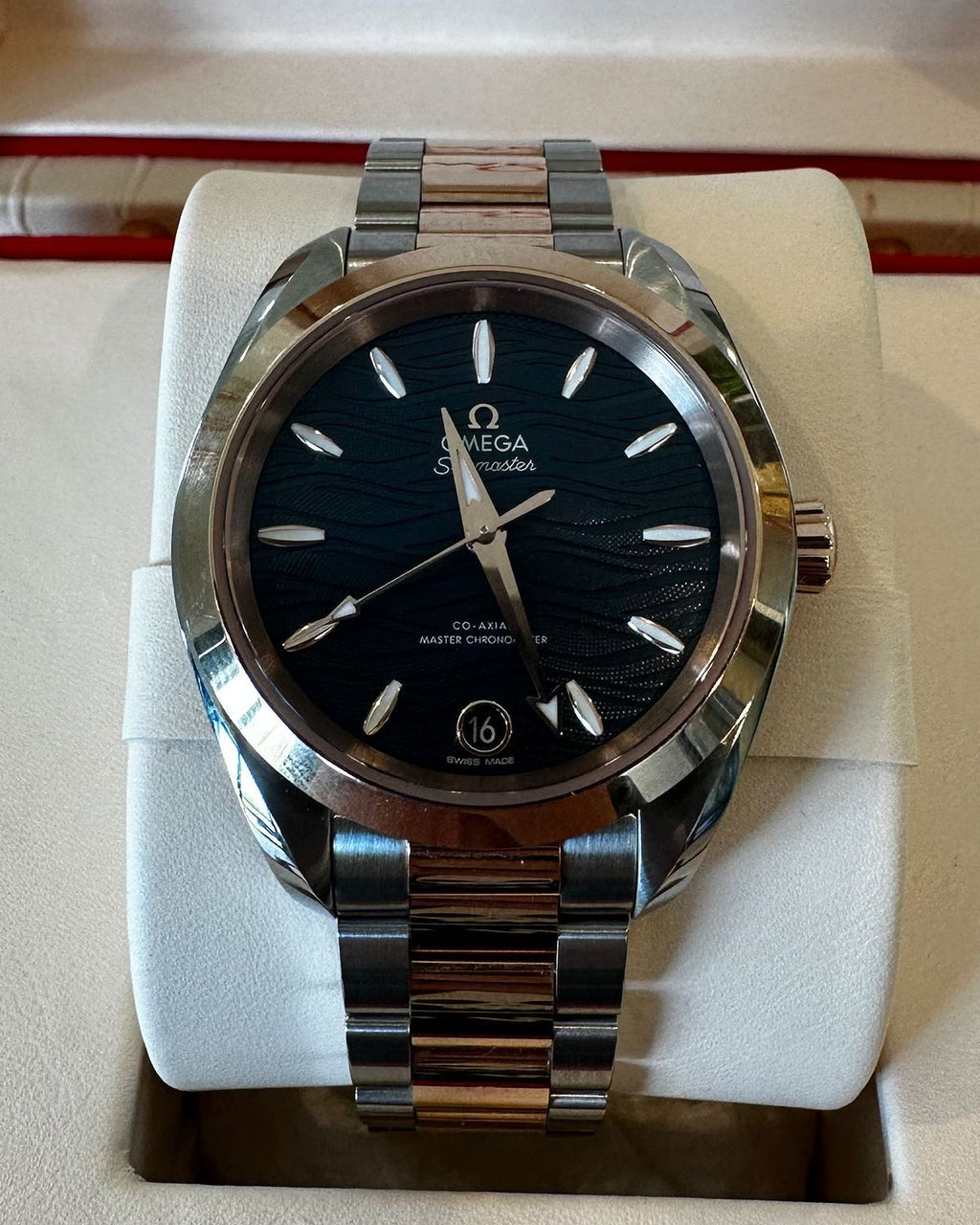 Omega 220.20.34.20.03.001
