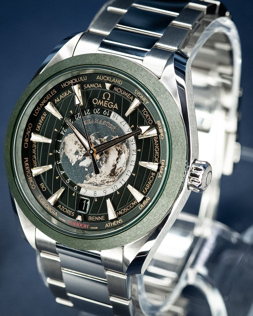 Omega 220.30.43.22.10.001
