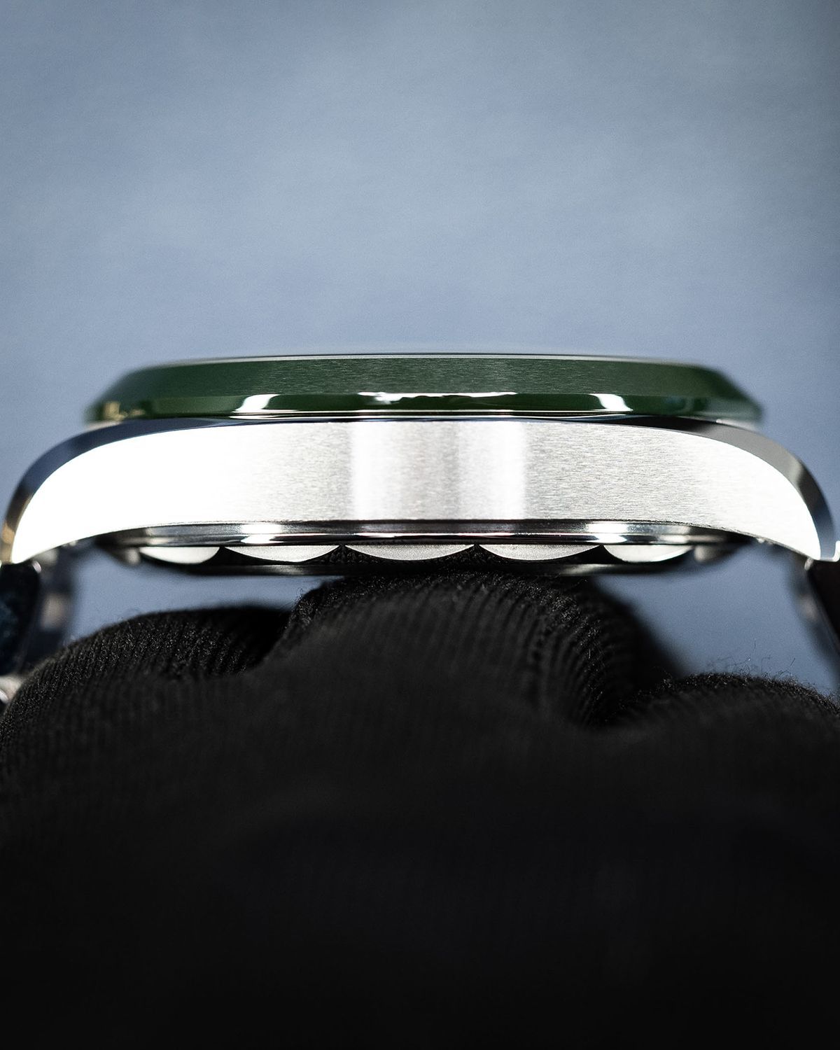 Omega 220.30.43.22.10.001
