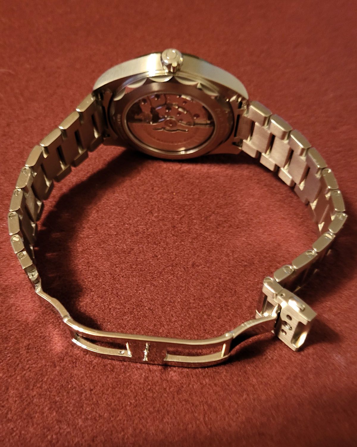 Omega 220.30.43.22.10.001