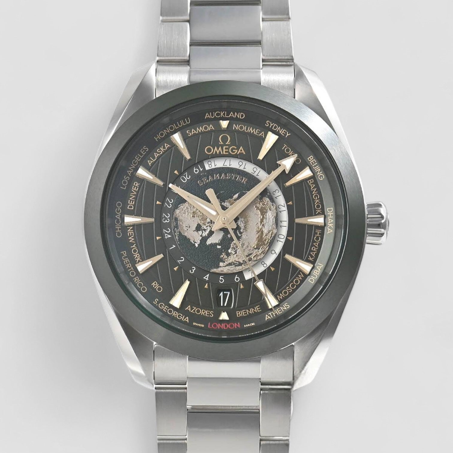 Omega 220.30.43.22.10.001