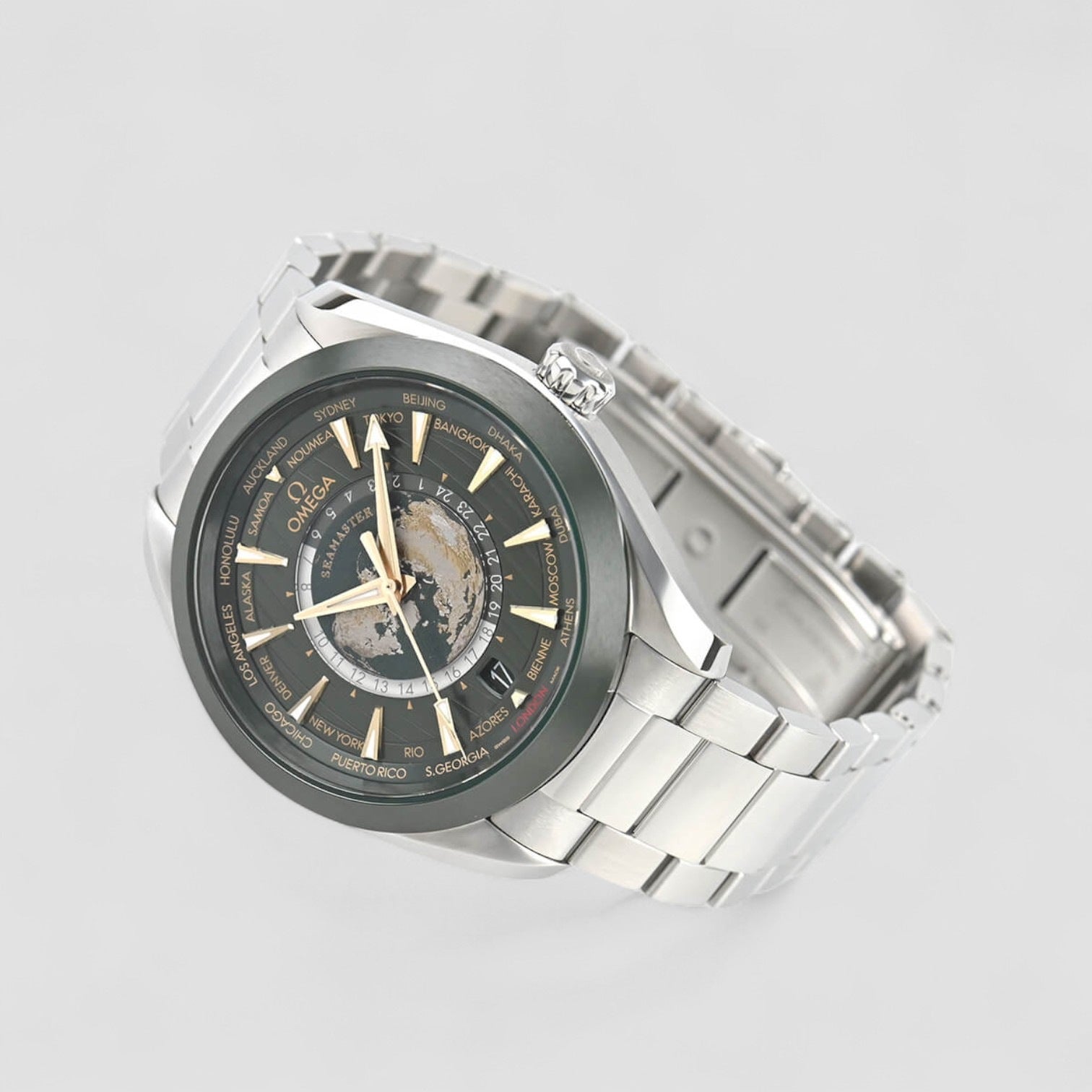 Omega 220.30.43.22.10.001