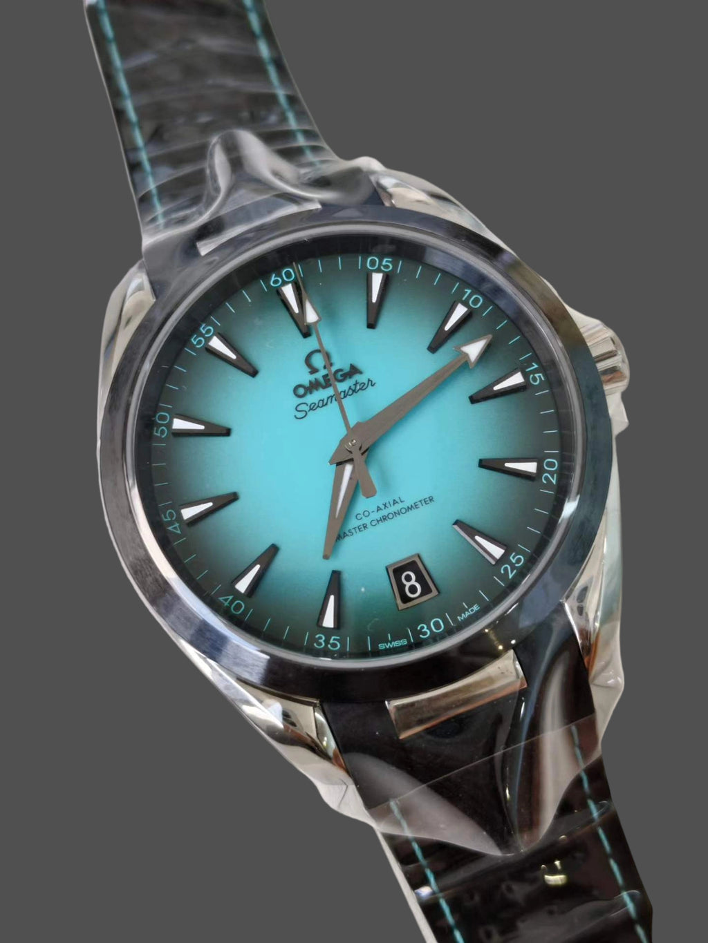 Omega 220.32.41.21.03.001