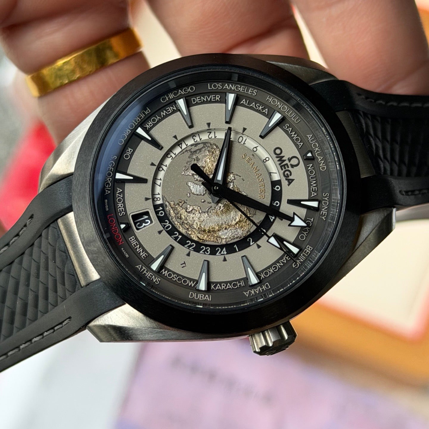 Omega 220.92.43.22.99.001