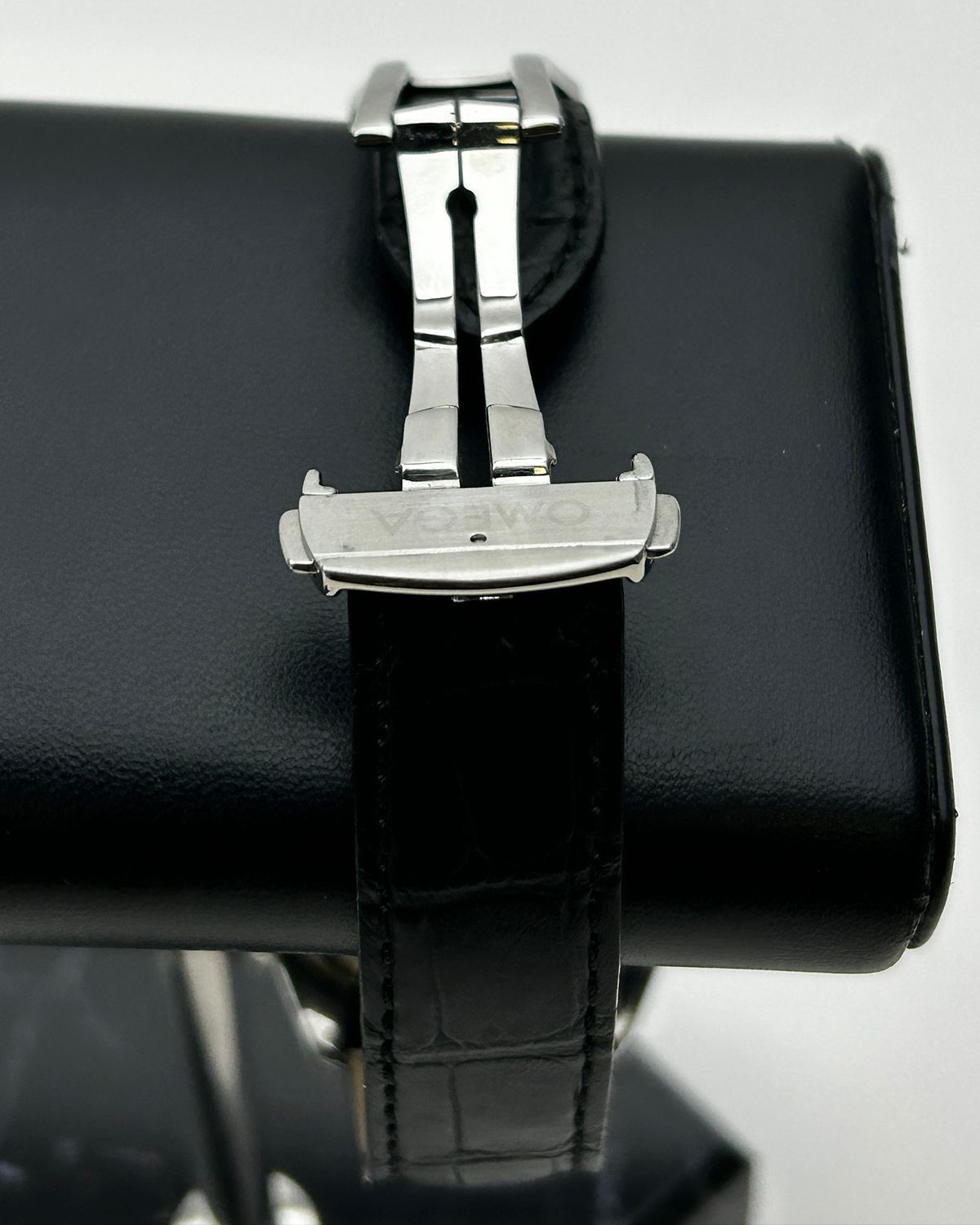 Omega 222.18.46.20.01.001