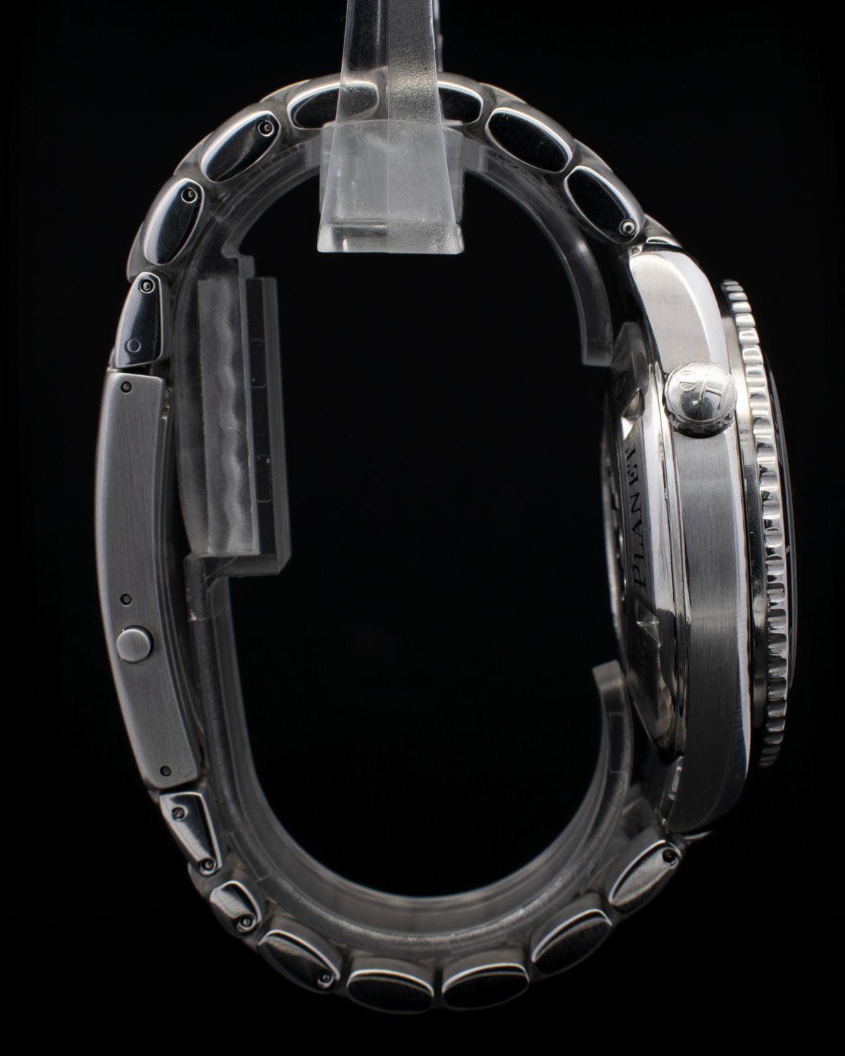 Omega 222.30.46.20.01.001
