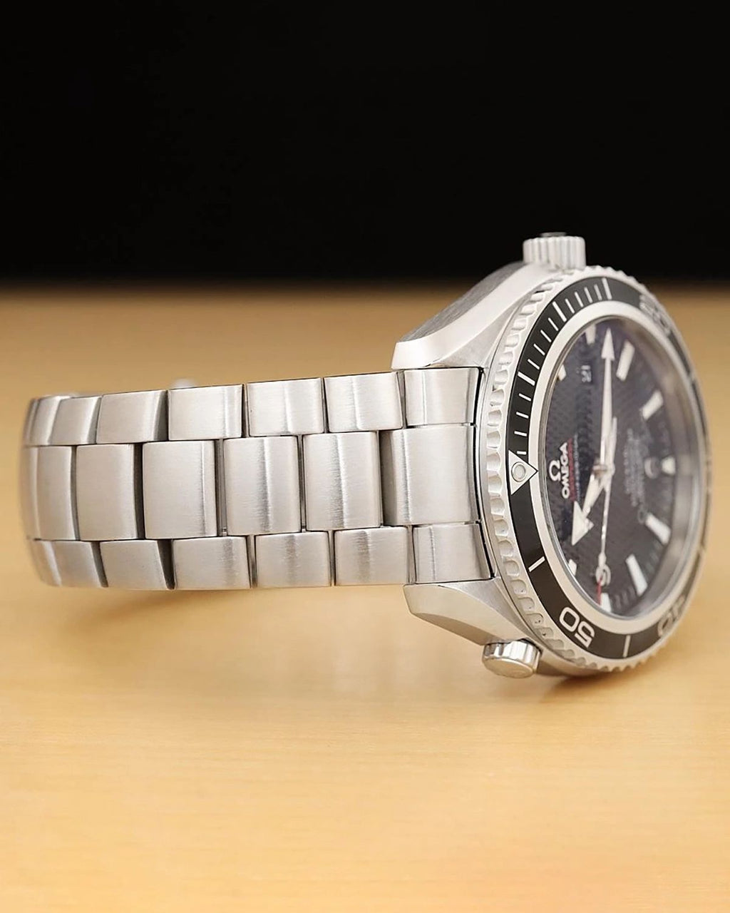 Omega 222.30.46.20.01.001