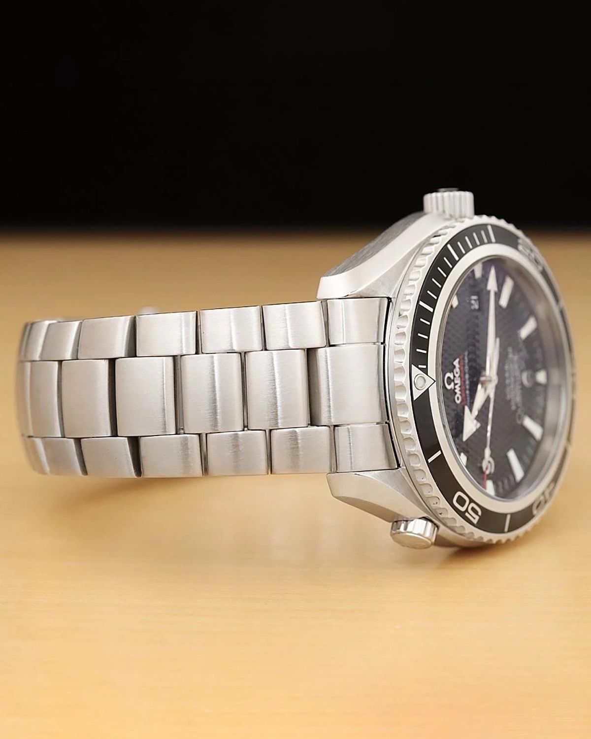 Omega 222.30.46.20.01.001