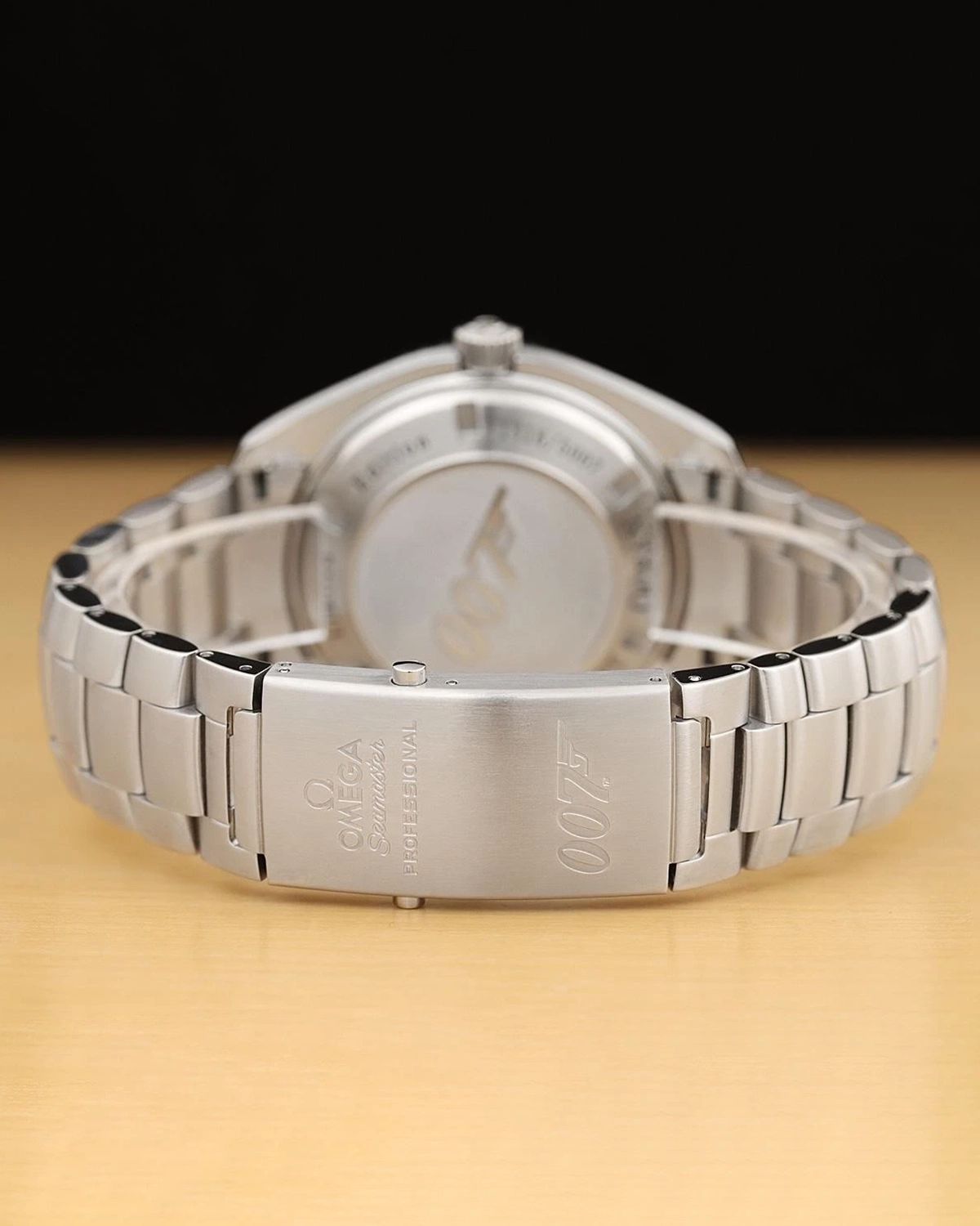 Omega 222.30.46.20.01.001