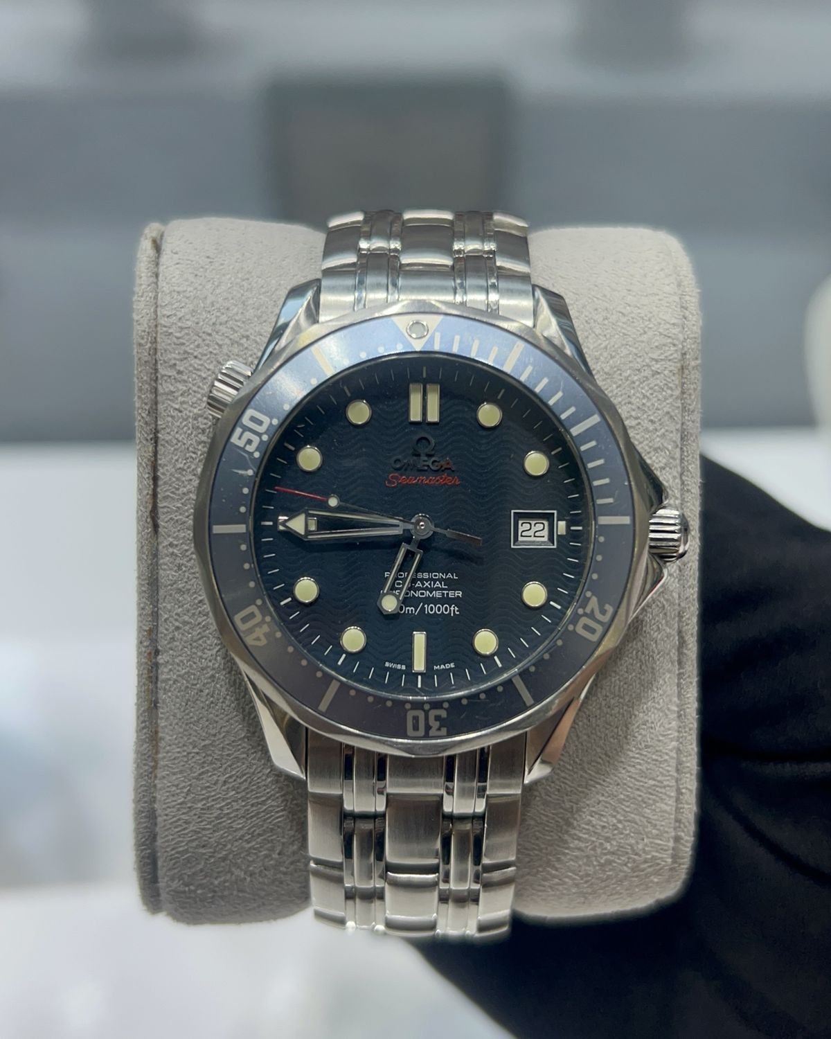 Omega 2220.80.00