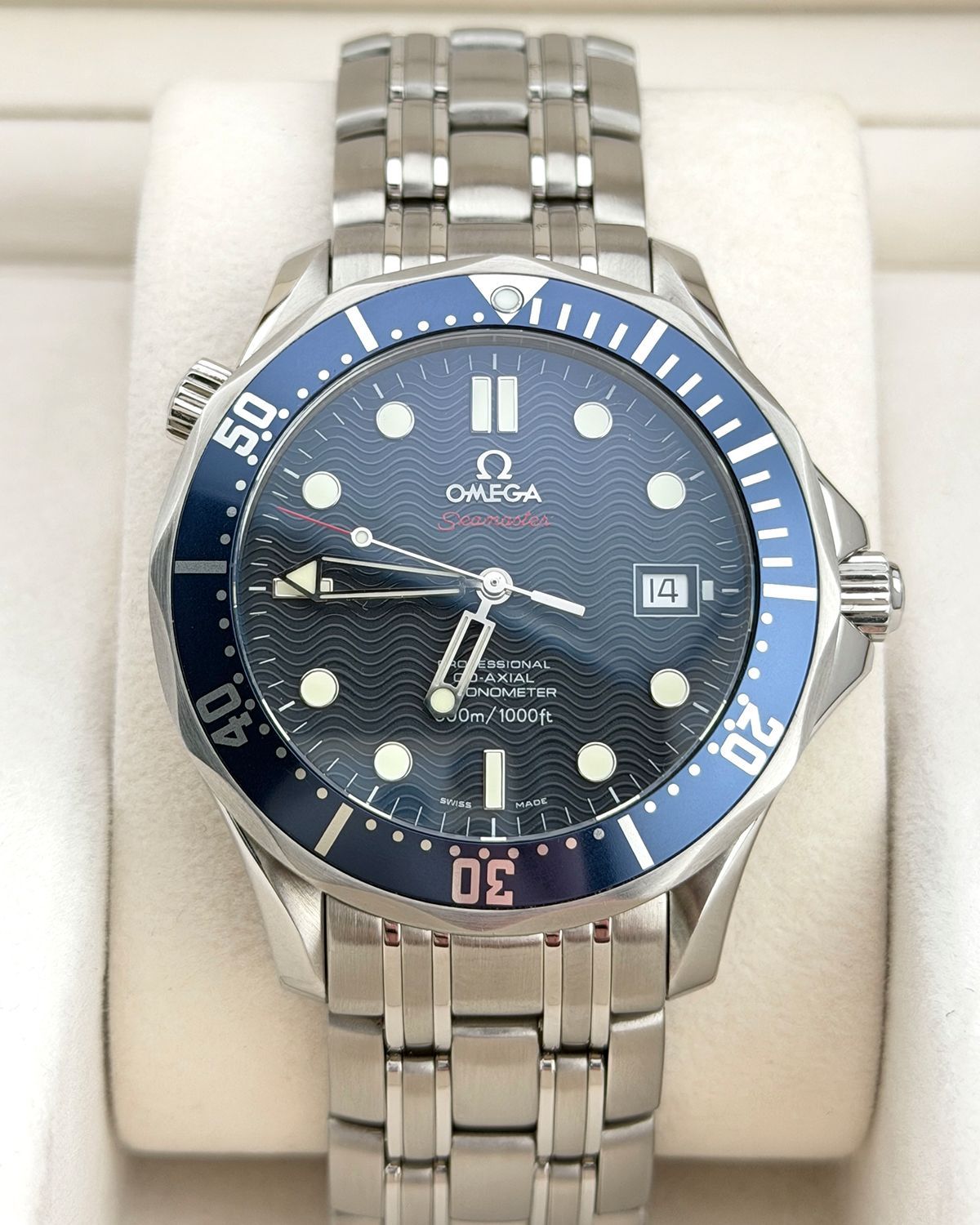 Omega 2220.80.00