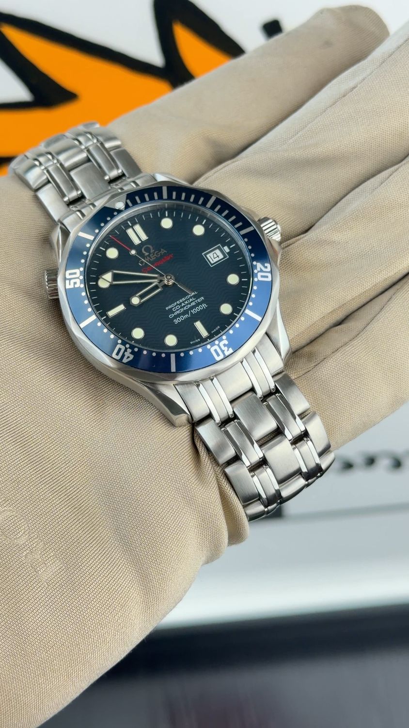 Omega 2220.80.00