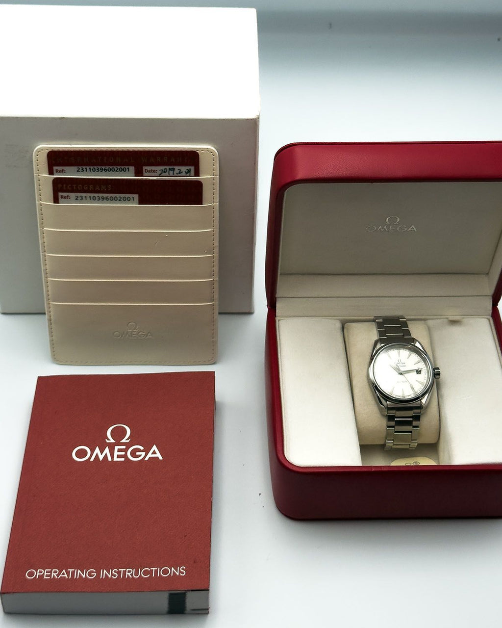 Omega 231.10.39.60.02.001