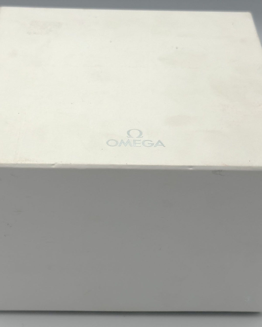 Omega 231.10.39.60.02.001