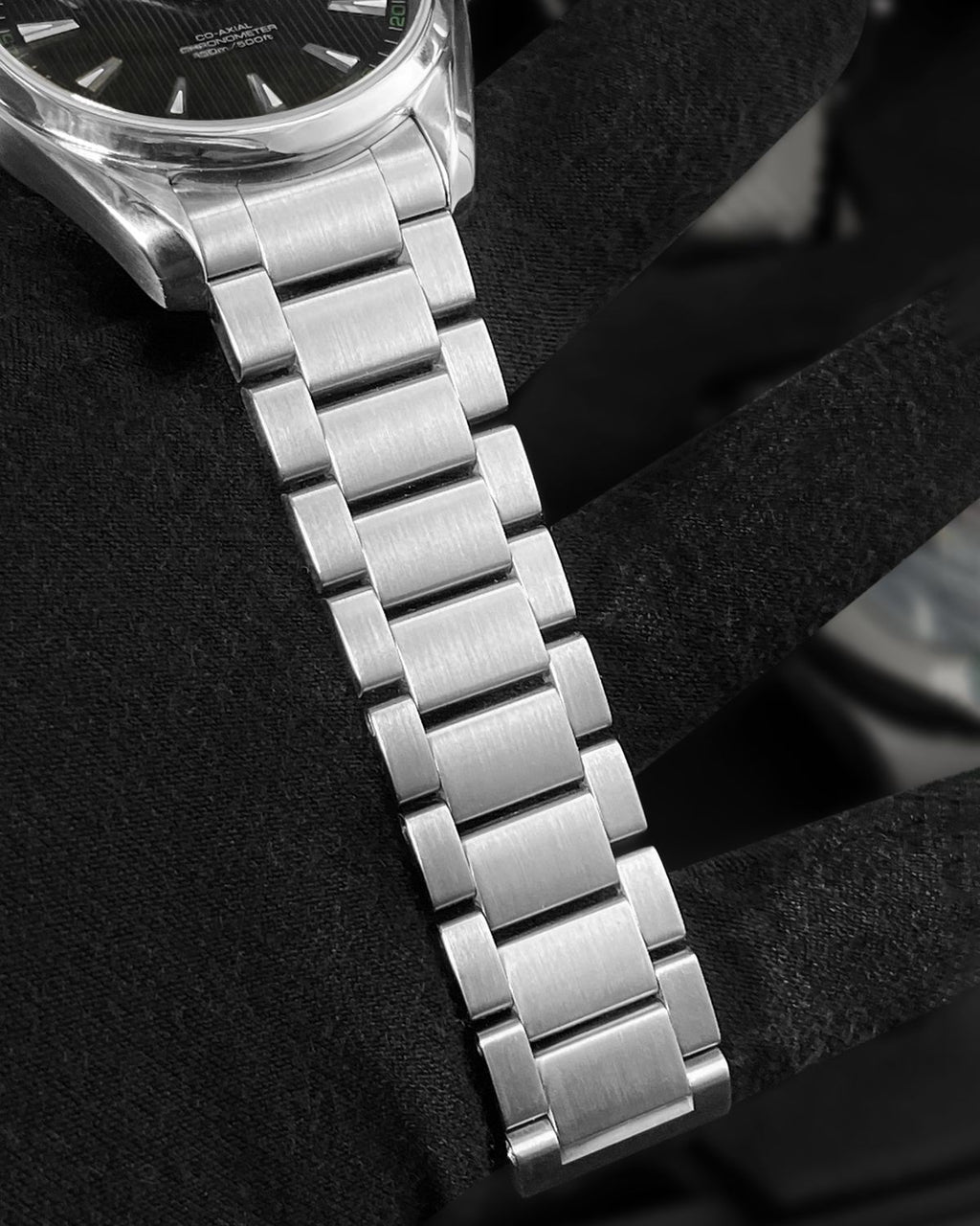 Omega 231.10.42.21.01.001