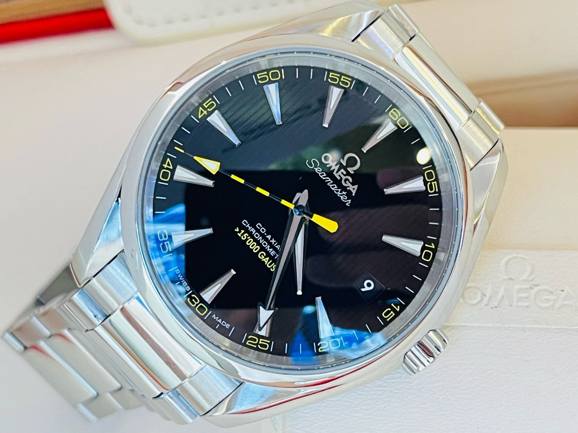 Omega 231.10.42.21.01.002