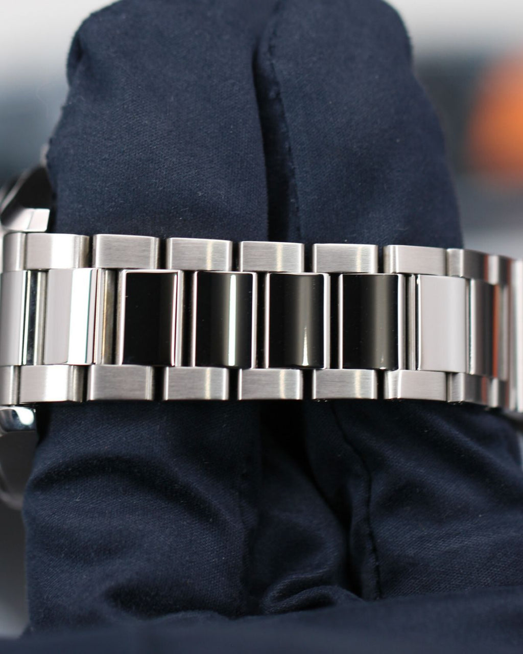 Omega 231.10.42.21.01.003