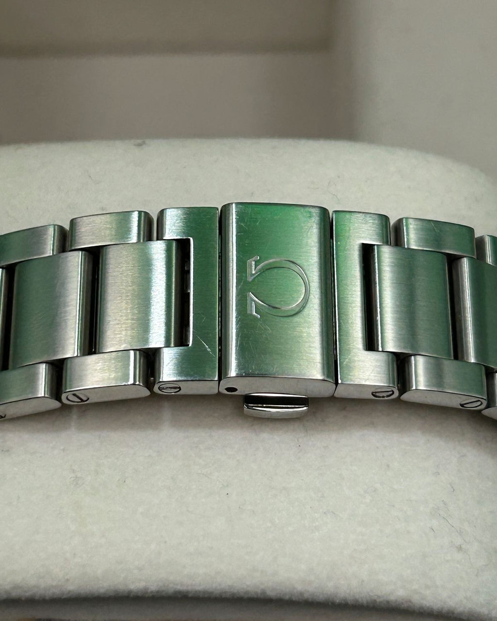 Omega 231.10.42.21.02.001