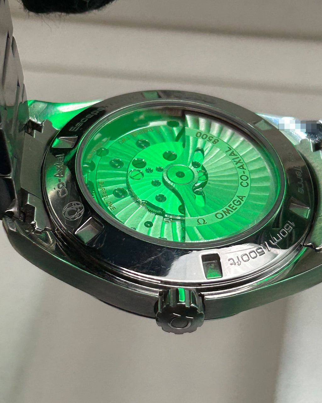 Omega 231.10.42.21.02.001