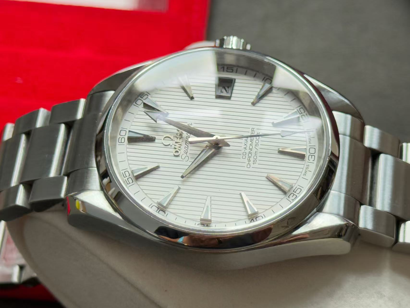 Omega 231.10.42.21.02.001