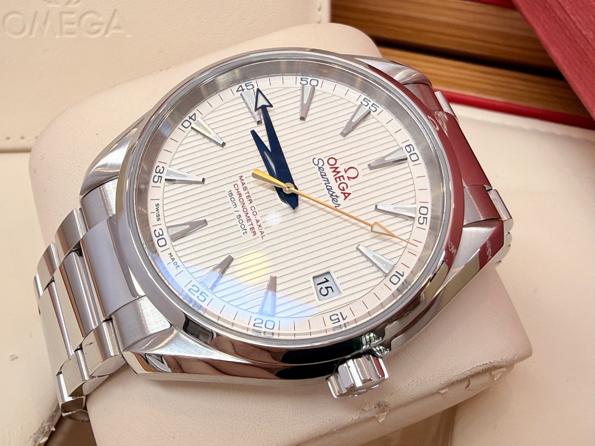 Omega 231.10.42.21.02.004