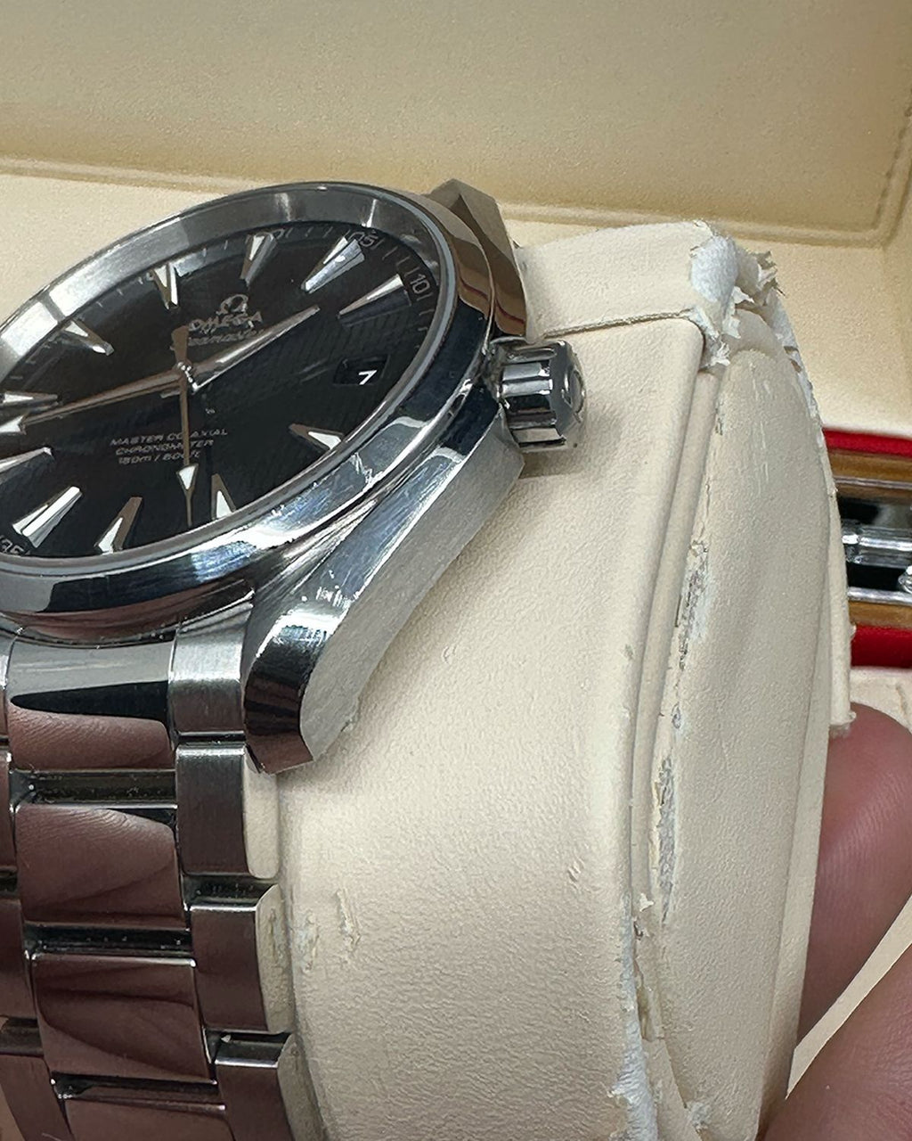 Omega 231.10.42.21.03.003