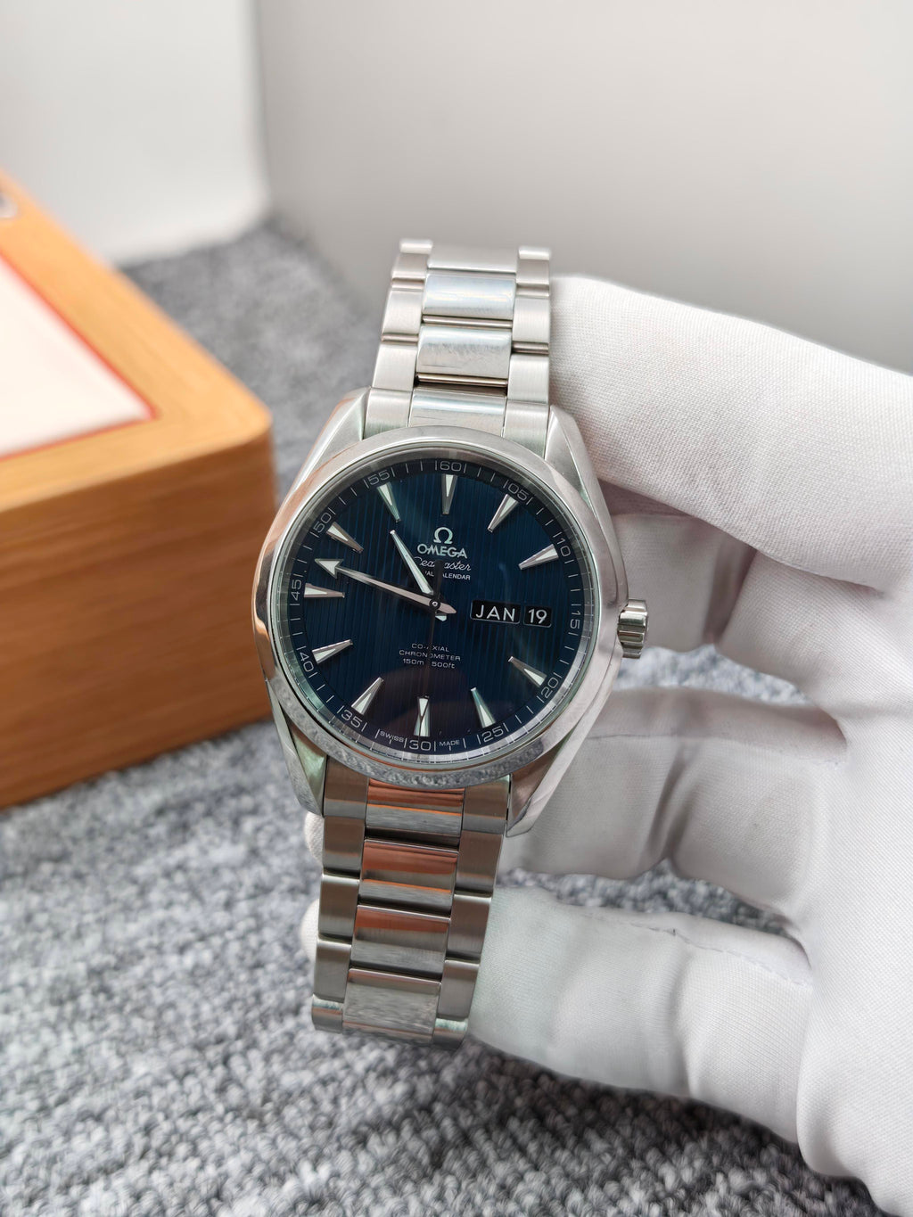 Omega 231.10.43.22.03.002