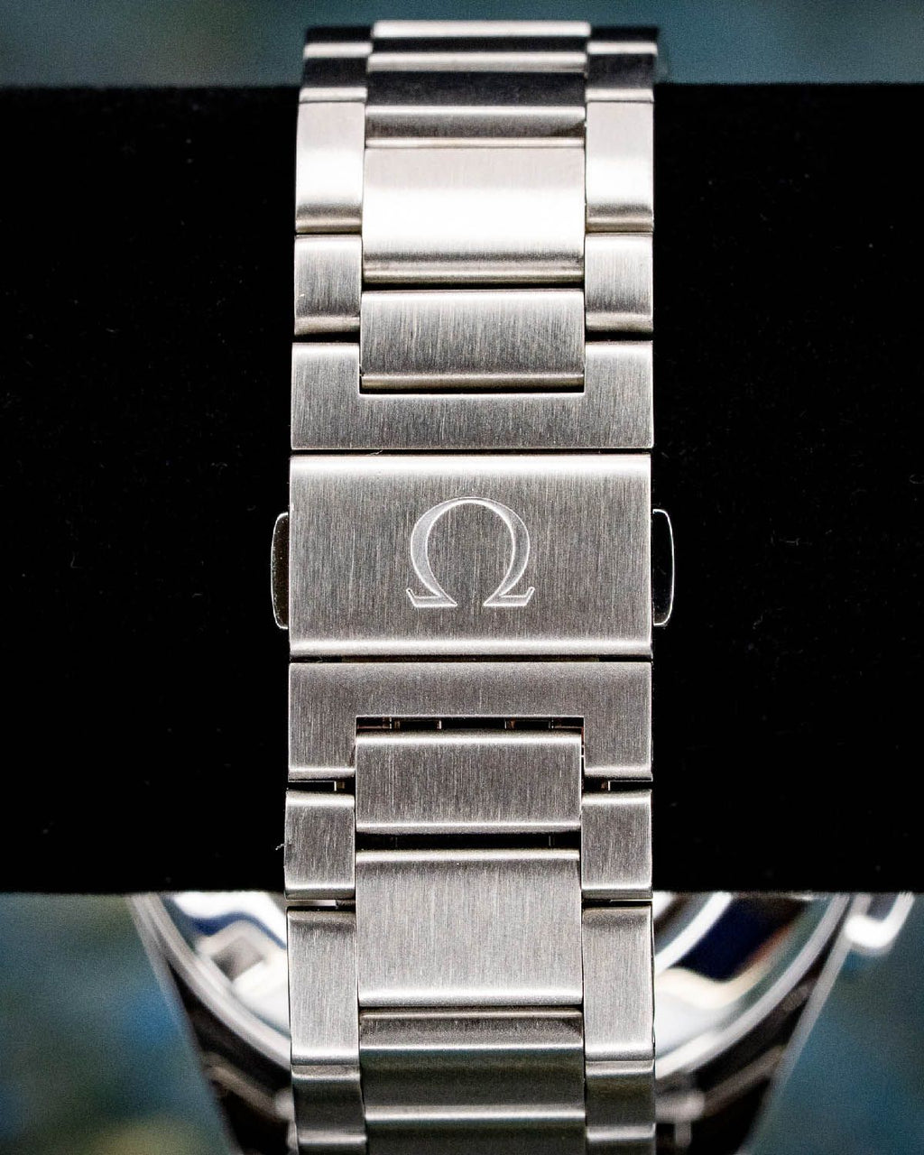 Omega 231.10.44.50.01.001