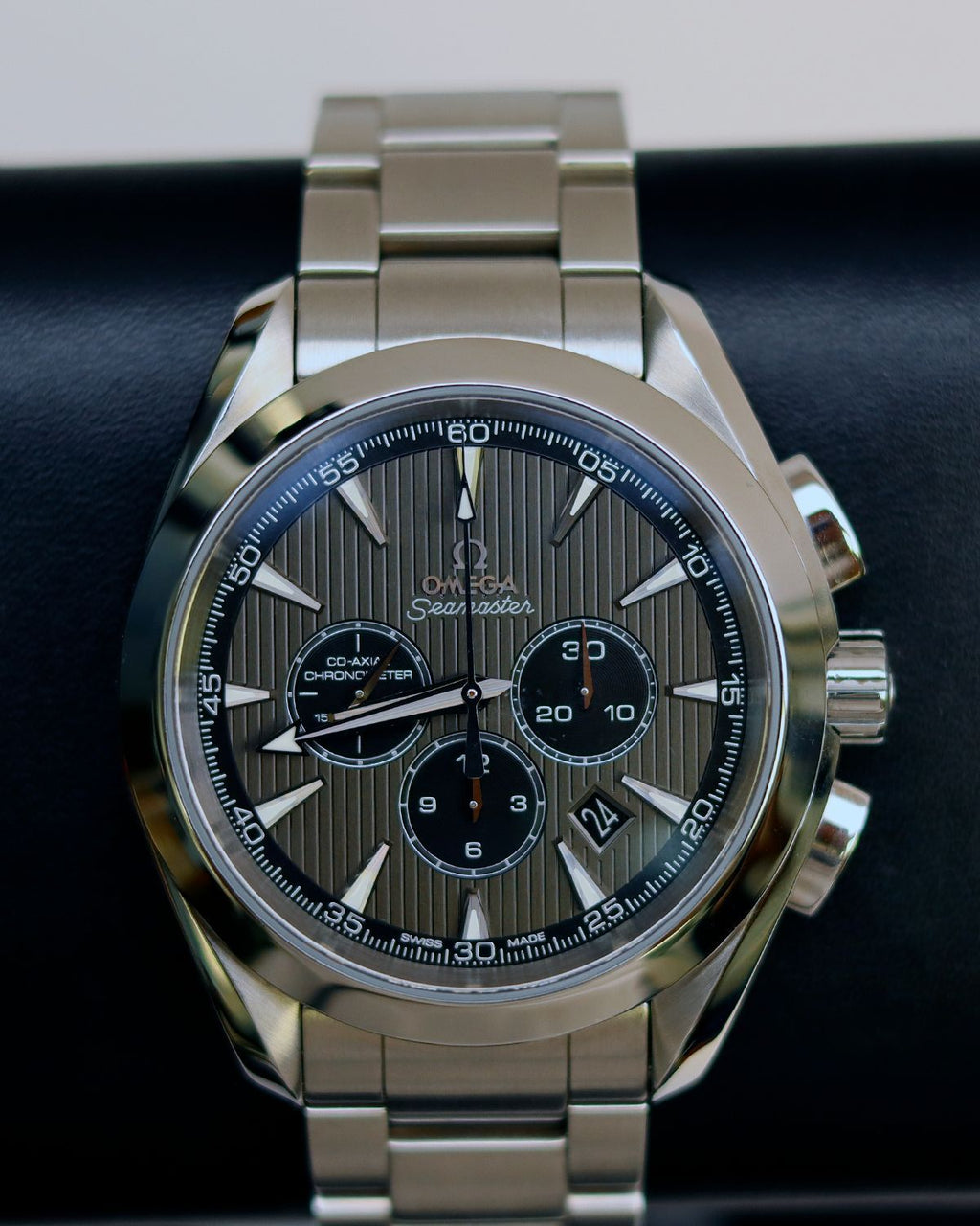 Omega 231.10.44.50.01.001