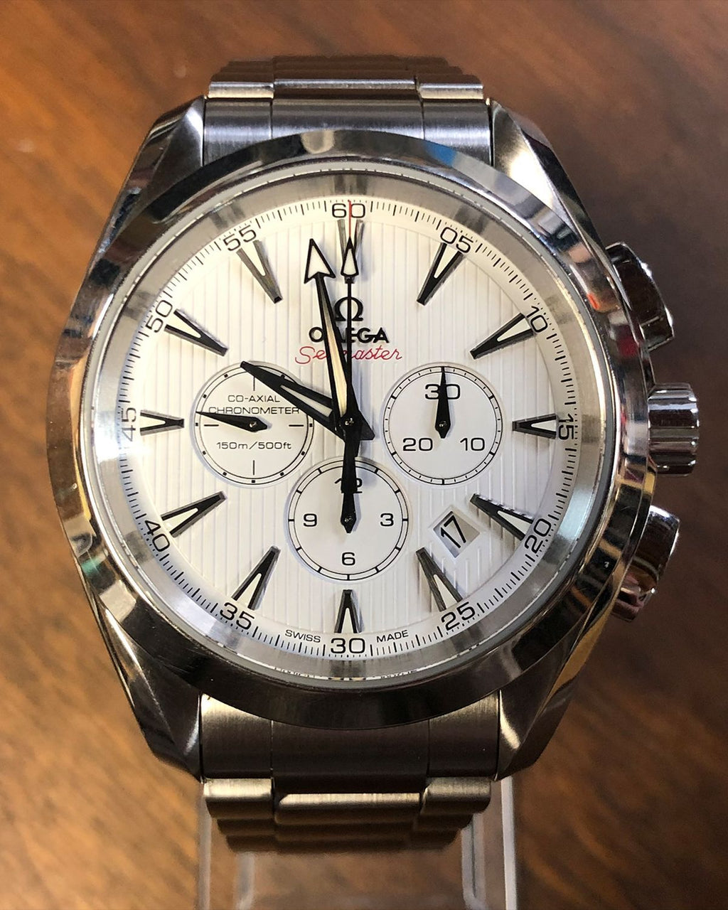Omega 231.10.44.50.04.001