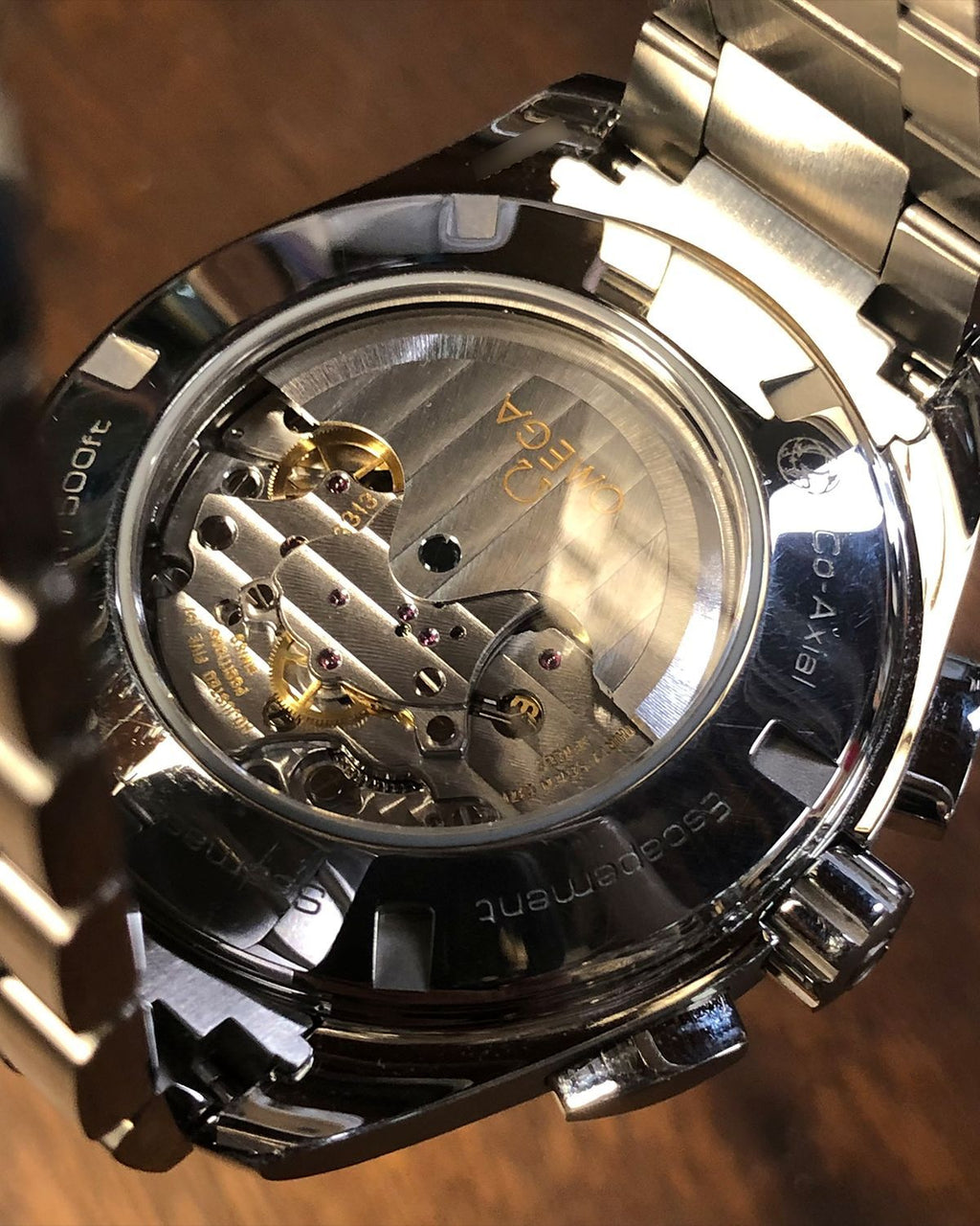 Omega 231.10.44.50.04.001