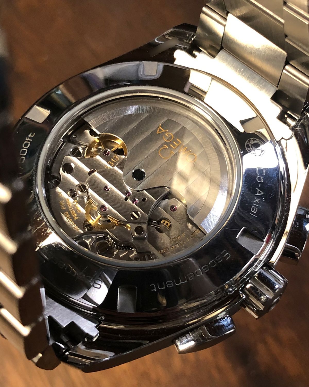 Omega 231.10.44.50.04.001