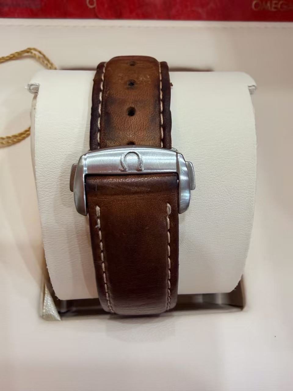 Omega 231.12.42.21.01.003