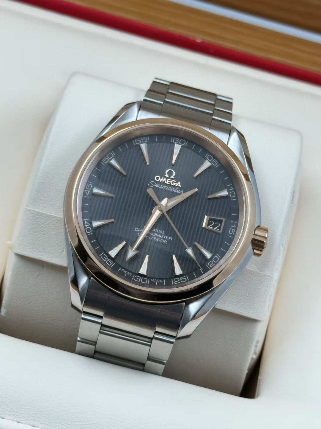 Omega 231.20.42.21.06.002