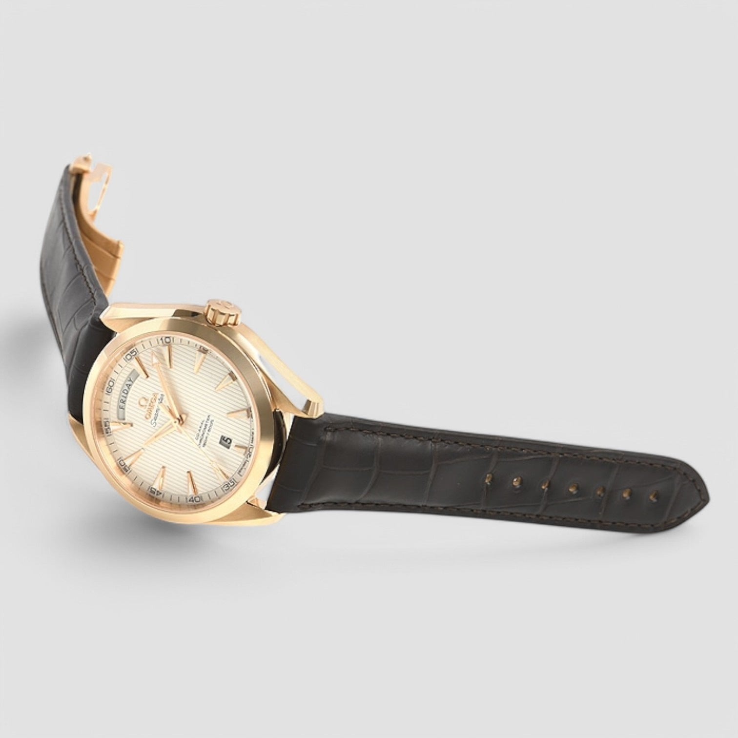 Omega 231.53.42.22.02.001