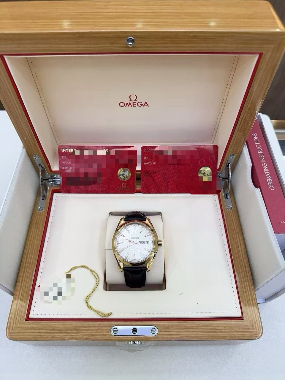 Omega 231.53.43.22.02.002