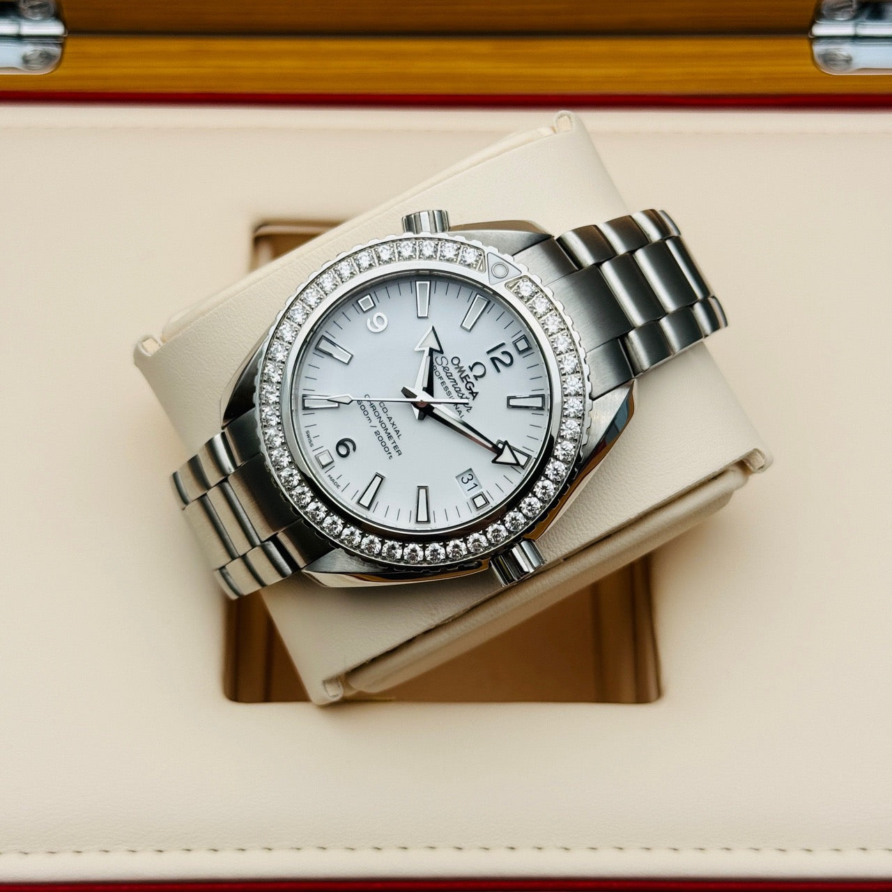 Omega 232.15.42.21.04.001