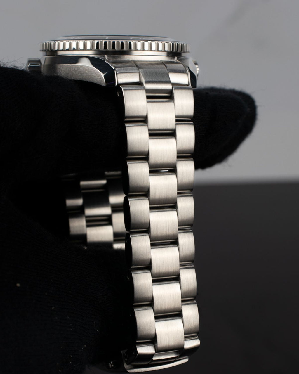 Omega 232.30.38.20.01.002