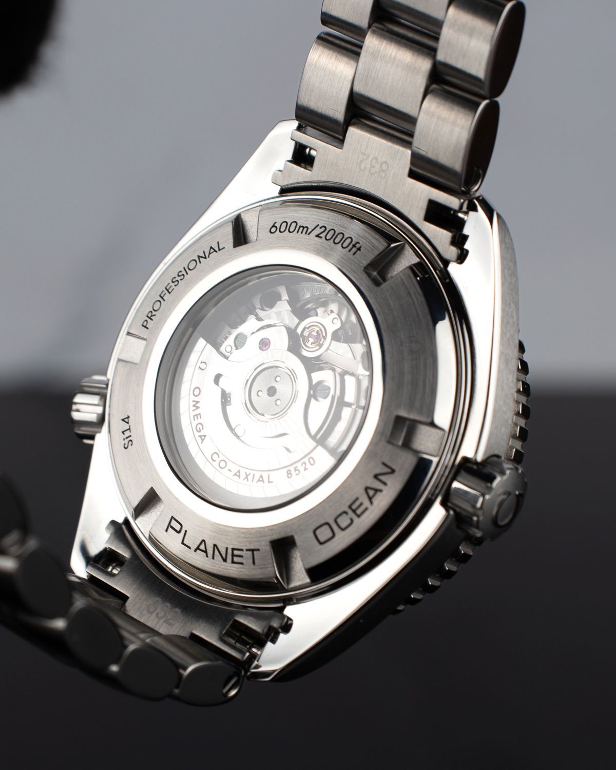 Omega 232.30.38.20.01.002