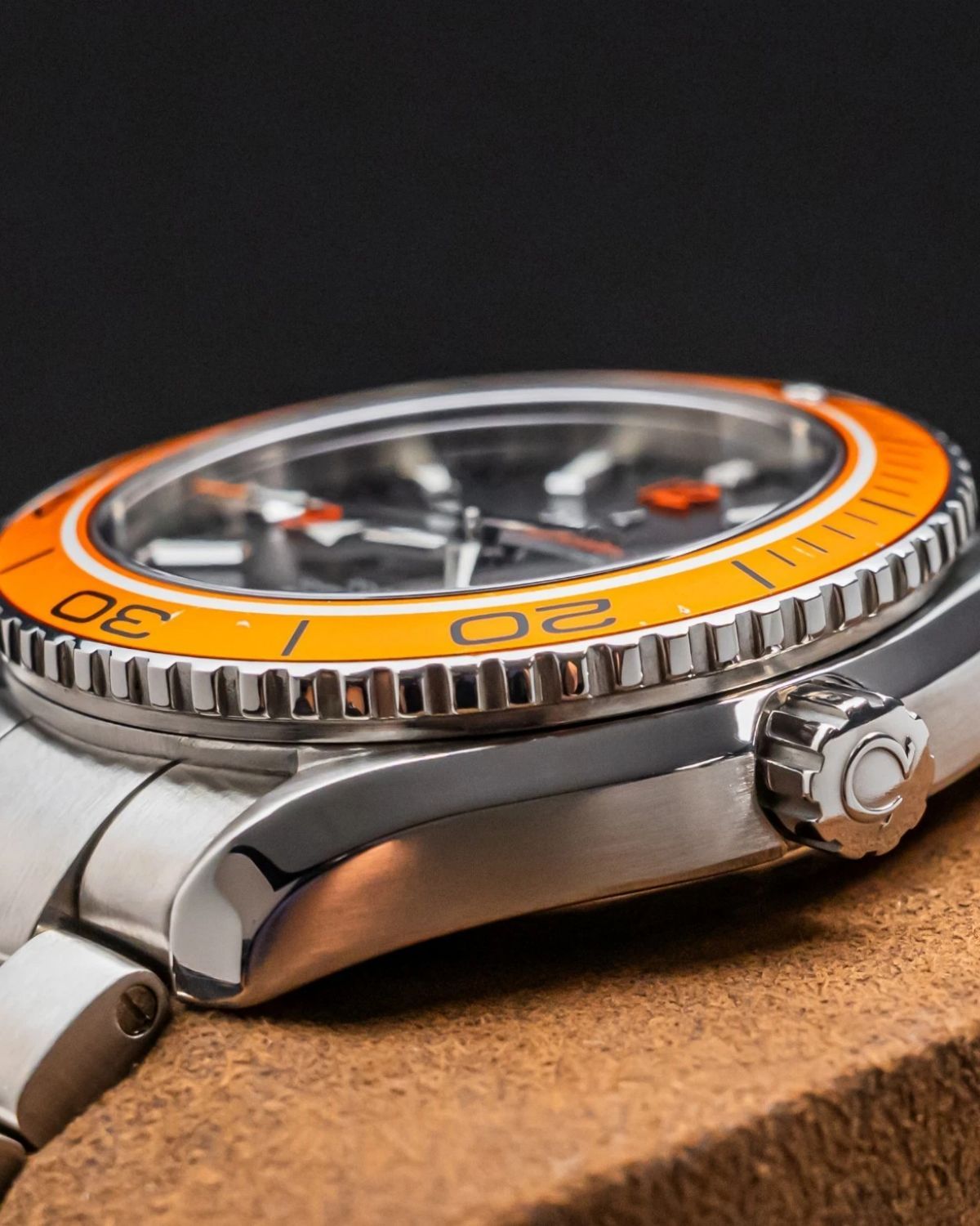 Omega 232.30.42.21.01.002