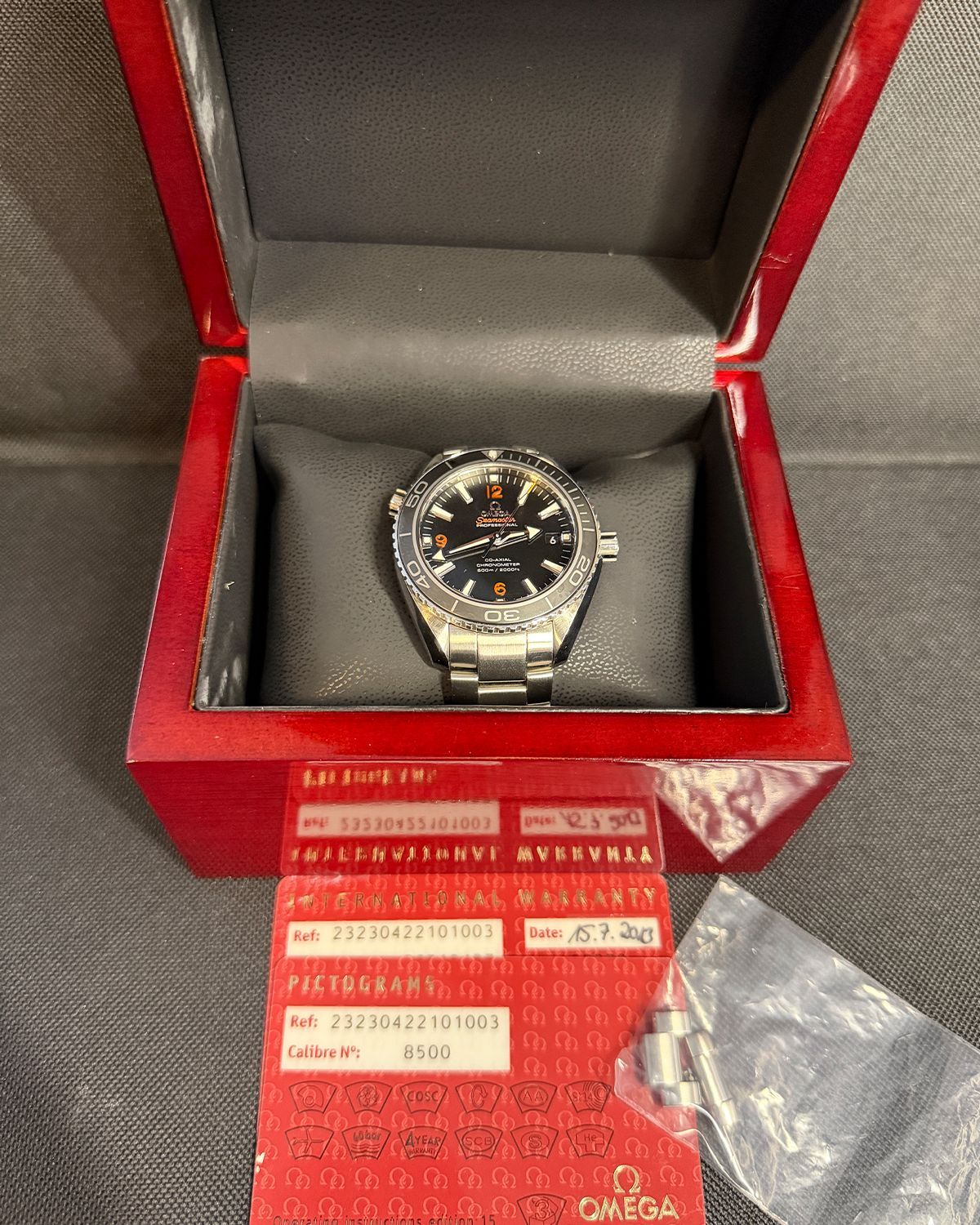 Omega 232.30.42.21.01.003